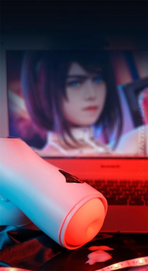 Masturbator Męski PleasureCup 8 Trybów Wibracji 5 Trybów Ssania USB Ładowany - Close Friend