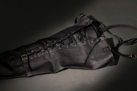 Rękaw do zniewolenia czarny OUCH Lace-up Full Sleeve Arm Restraint SHOTS
