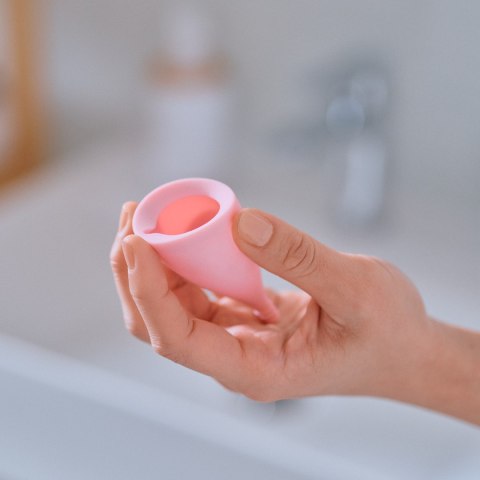 Kubeczek Menstruacyjny Lily Cup A Intimina